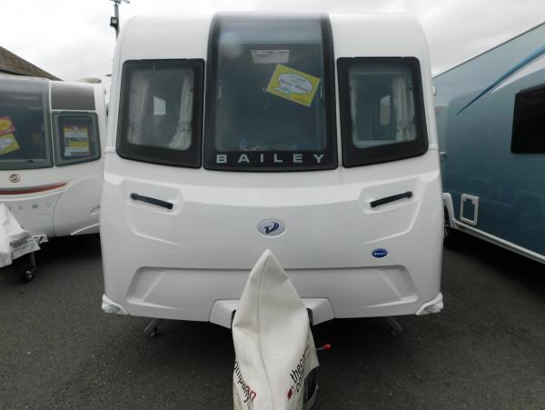 2022 Bailey Phoenix 644 Caravan inc. auto motor mover