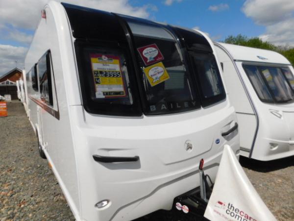 2018 Bailey Unicorn Valencia S/R With Fitted Motor Mover