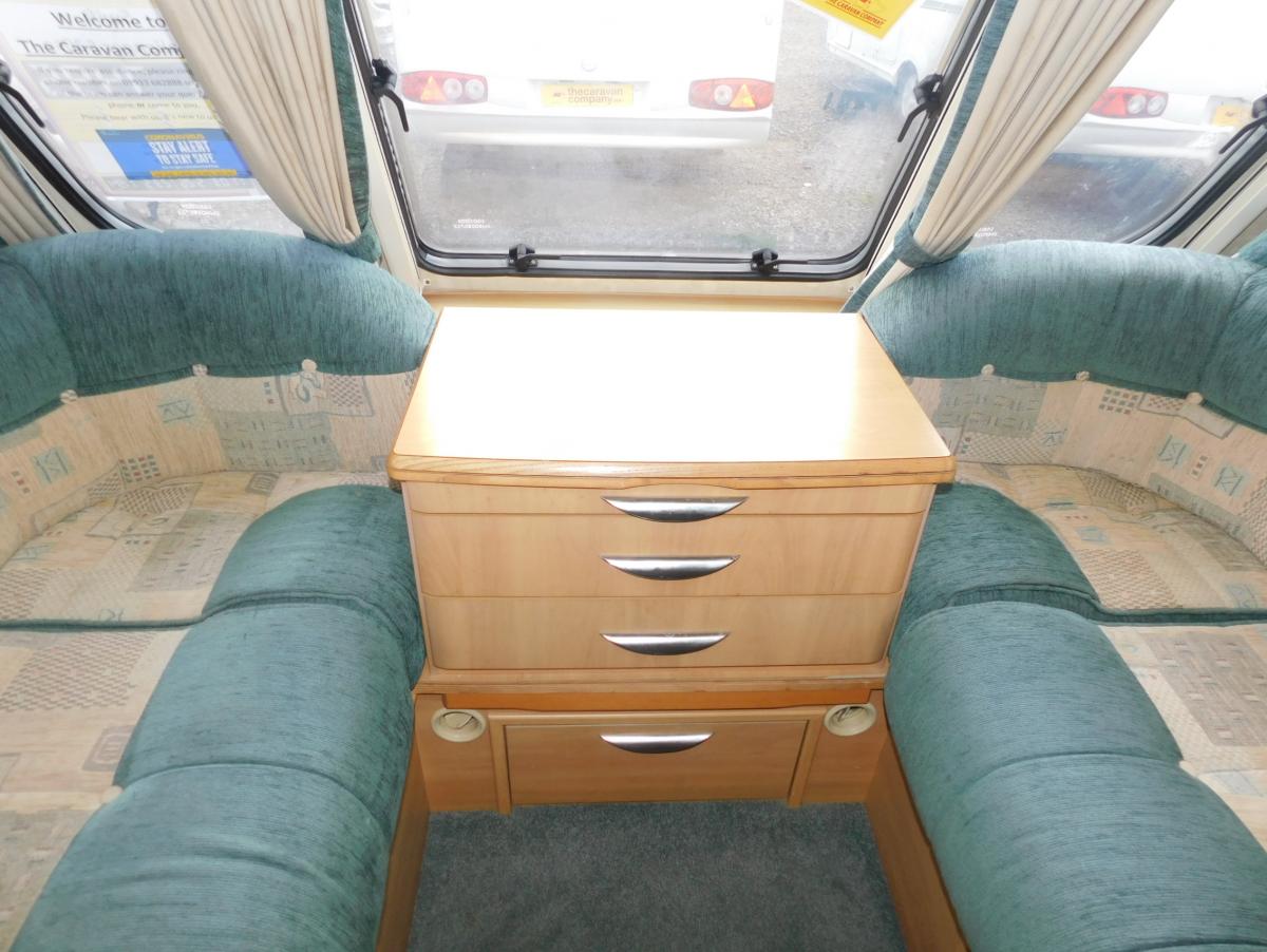 2003 Swift Challenger 530 With Fitted Mover